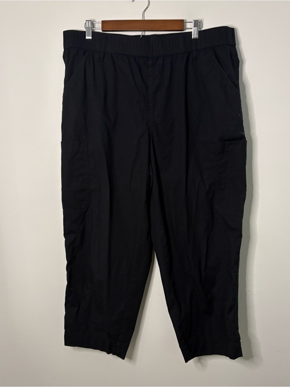 Chicos Size 3 Women’s Black Pants US 16 Basic Capri Cotton Cottage
